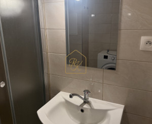 Investičný 1-i byt v centre Nitry s balkónom a pivnicou