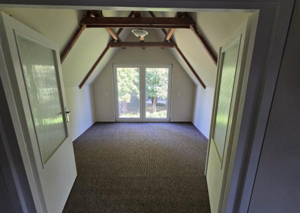 EXKLUZÍVNE - zrekonštruovaná chatka - Alba Regia - 292m2