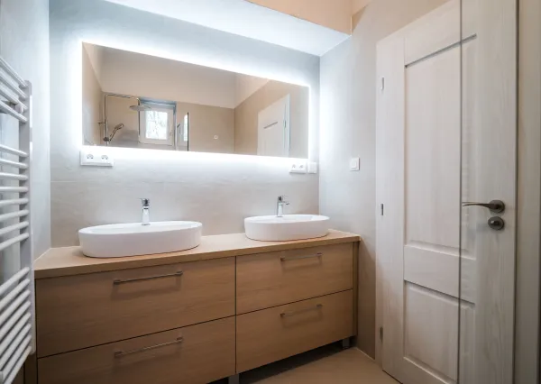 3 izbovy byt,100 m2,pivnica,súkromné parkovanie,predzáhradka