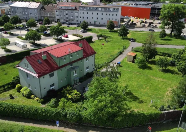 3 izbovy byt,100 m2,pivnica,súkromné parkovanie,predzáhradka