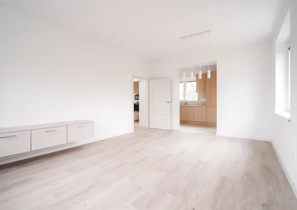 3 izbovy byt,100 m2,pivnica,súkromné parkovanie,predzáhradka