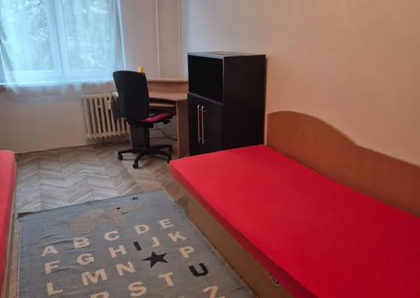 ZNÍŽENÁ CENA 3i byt s balkónom v centre Nitry, Párovce