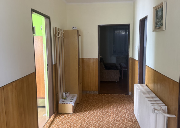 Znížená cena domu v Štitároch, s 10 árovou záhradou