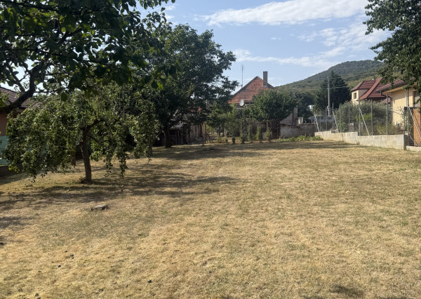 Znížená cena domu v Štitároch, s 10 árovou záhradou