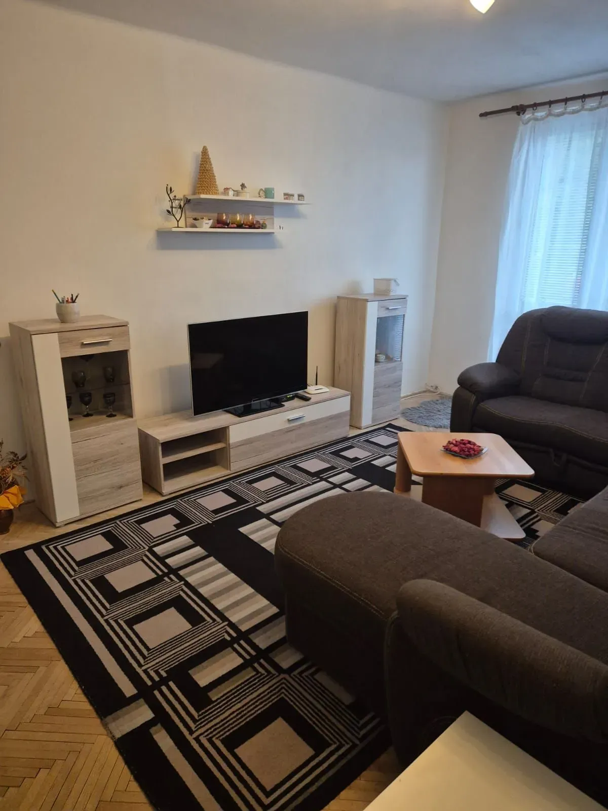 ZNÍŽENÁ CENA 3i byt s balkónom v centre Nitry, Párovce