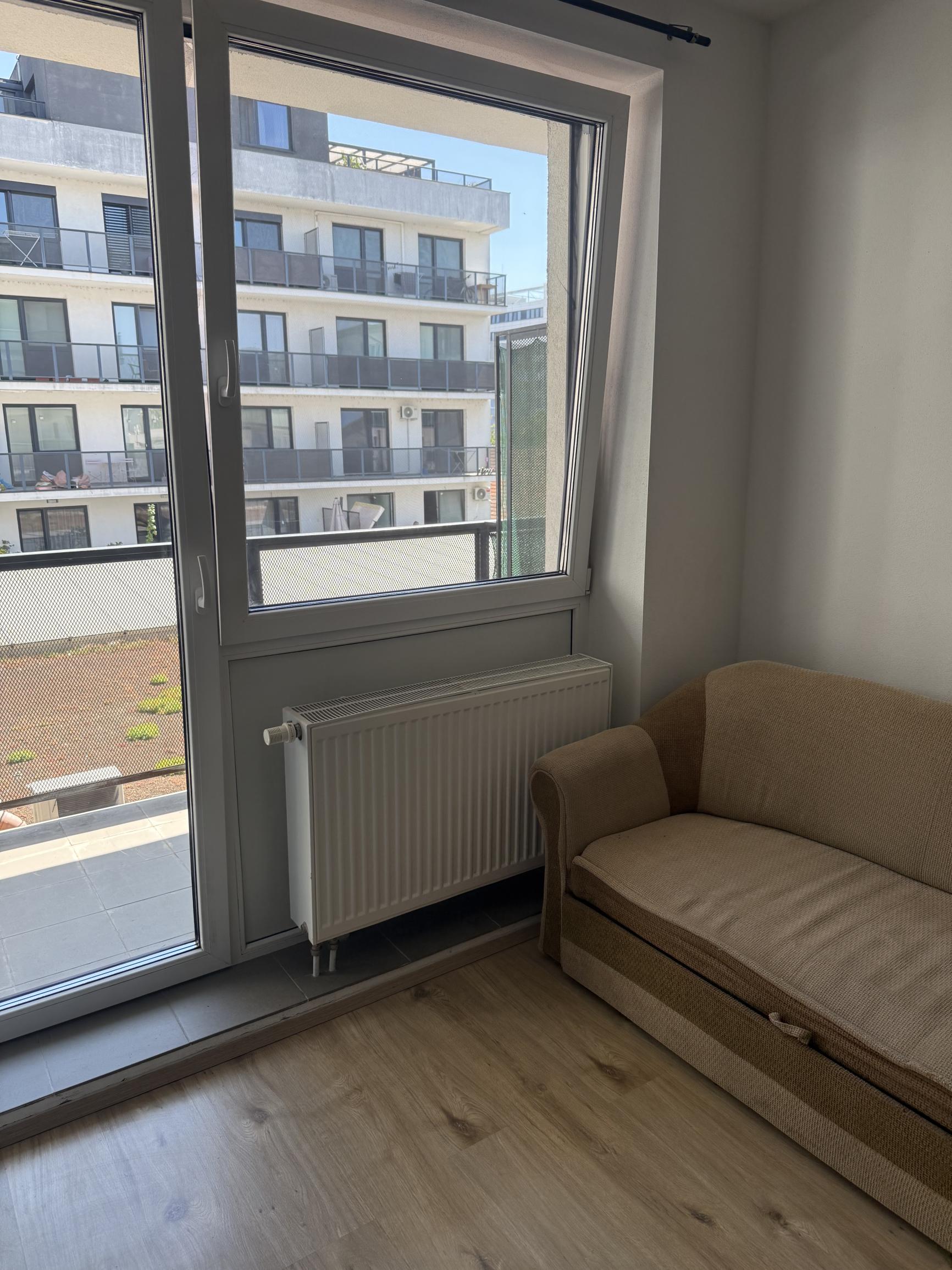 „NOVOSTAVBA – CENTRUM NITRY – VEĽKÝ BALKÓN – INVESTIČNÝ BYT“
