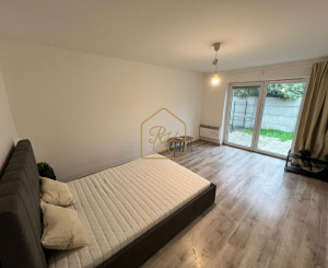 Predaj zrekonštr. 2,5 i bytu v rodinnom dome s parkovaním