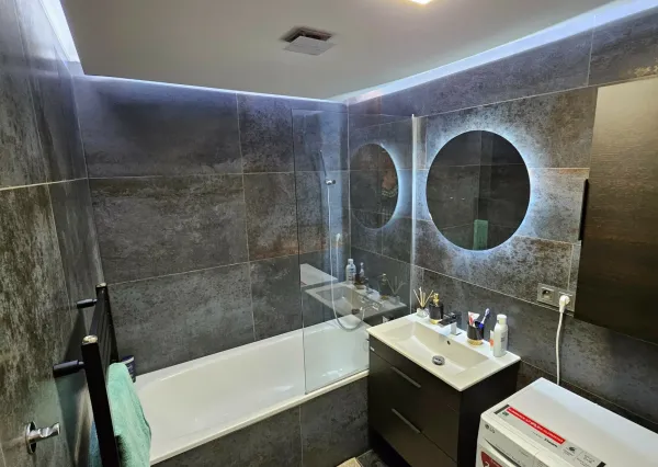 3-IZBOVÝ BYT S TERASOU A GARÁŽOVÝM STÁTÍM V KOMPLEXE AGRIA