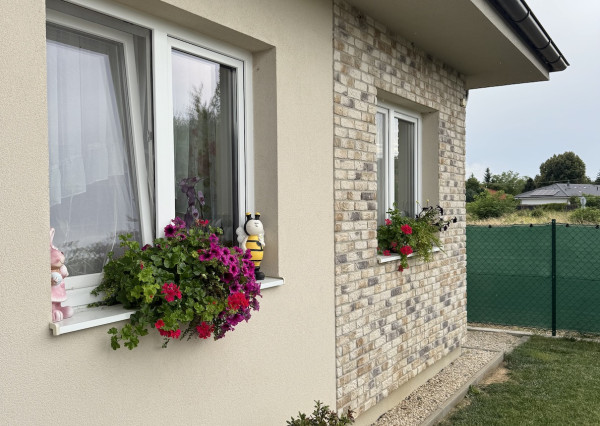 ZNÍŽENÁ CENA - DOM, KDE SA BÝVANIE MENÍ NA POCIT DOMOVA