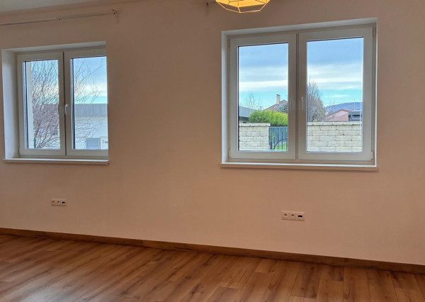 ZNÍŽENÁ CENA - DOM, KDE SA BÝVANIE MENÍ NA POCIT DOMOVA