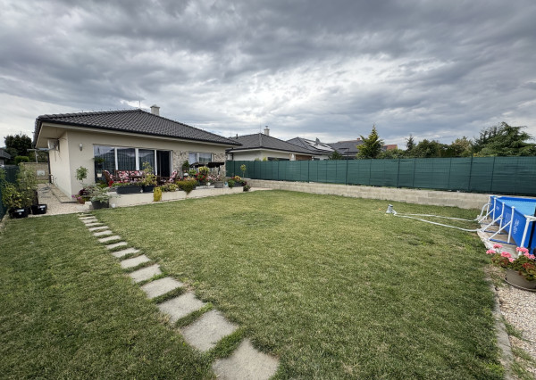 ZNÍŽENÁ CENA - DOM, KDE SA BÝVANIE MENÍ NA POCIT DOMOVA