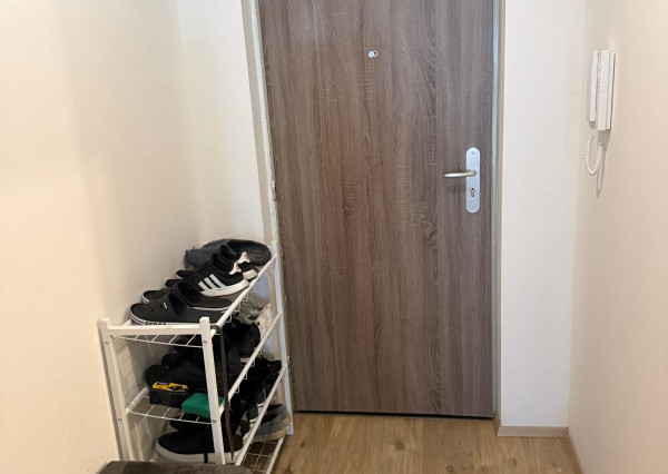 INVESTIČNÝ 1IZBOVÝ BYT V CENTRE NITRY S NÁJOMNÍKOM A VÝNOSOM